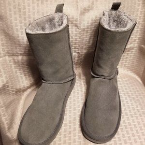 American Eagle Women's Gray Boots Size 9
